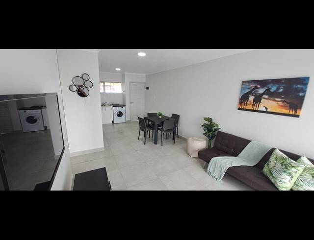 2 BEDROOM APARTMENT RENTED IN HAYFIELDS